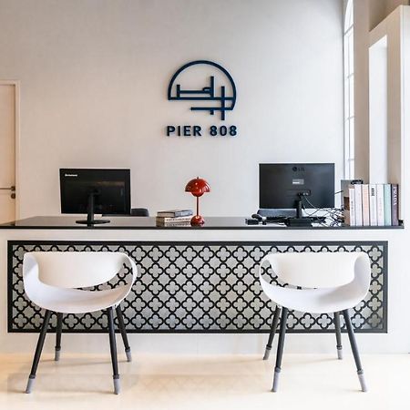 Pier 808 Hostel Бангкок Экстерьер фото