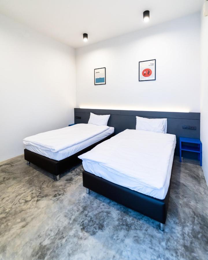Pier 808 Hostel Бангкок Экстерьер фото